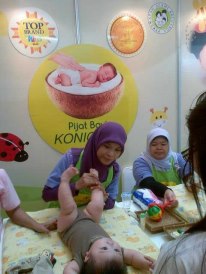Konicare's Booth at World of Wonderland Festival